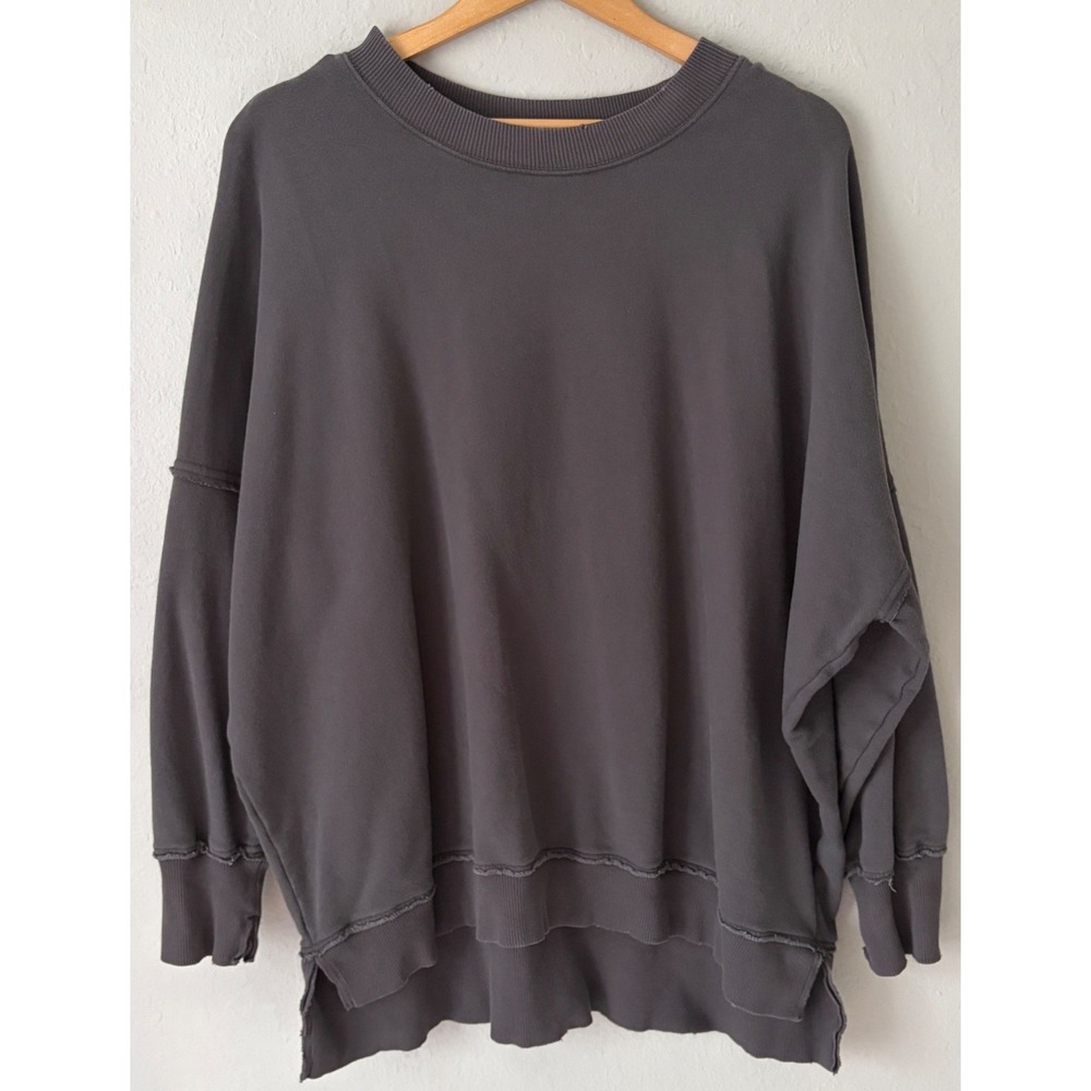 Aerie Womens Oversized Raw Hem Sweatshirt Medium Charcoal Gray Pullover Lounge